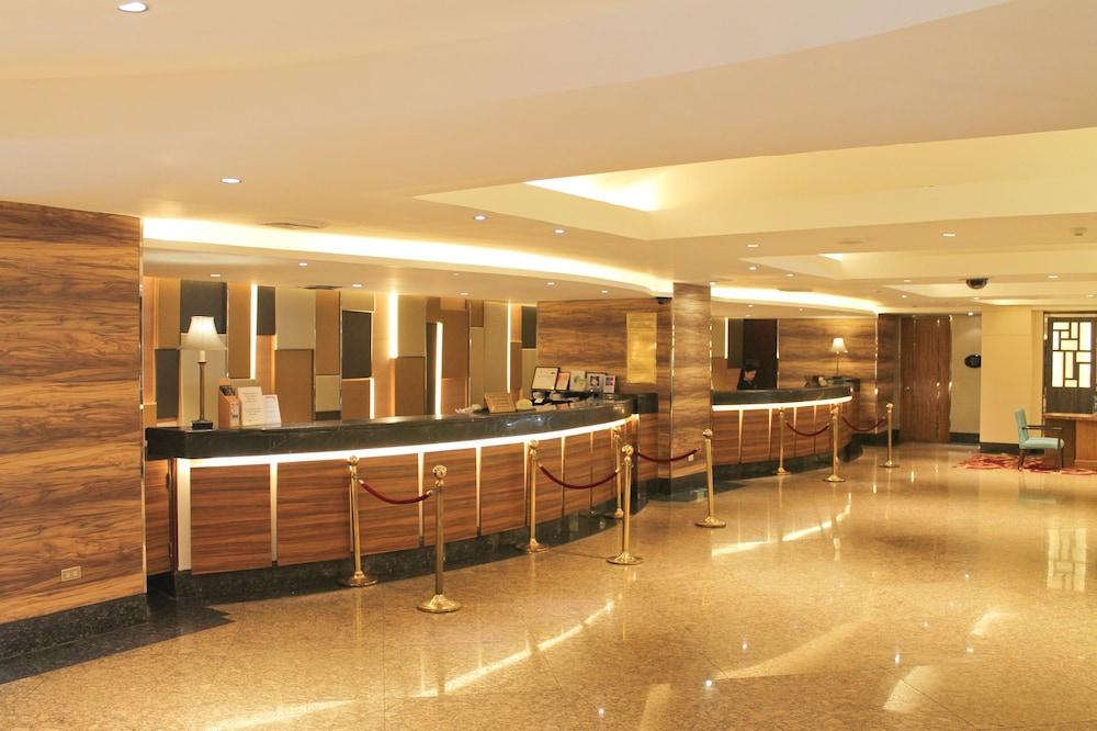 Century Park Hotel Manila Ngoại thất bức ảnh