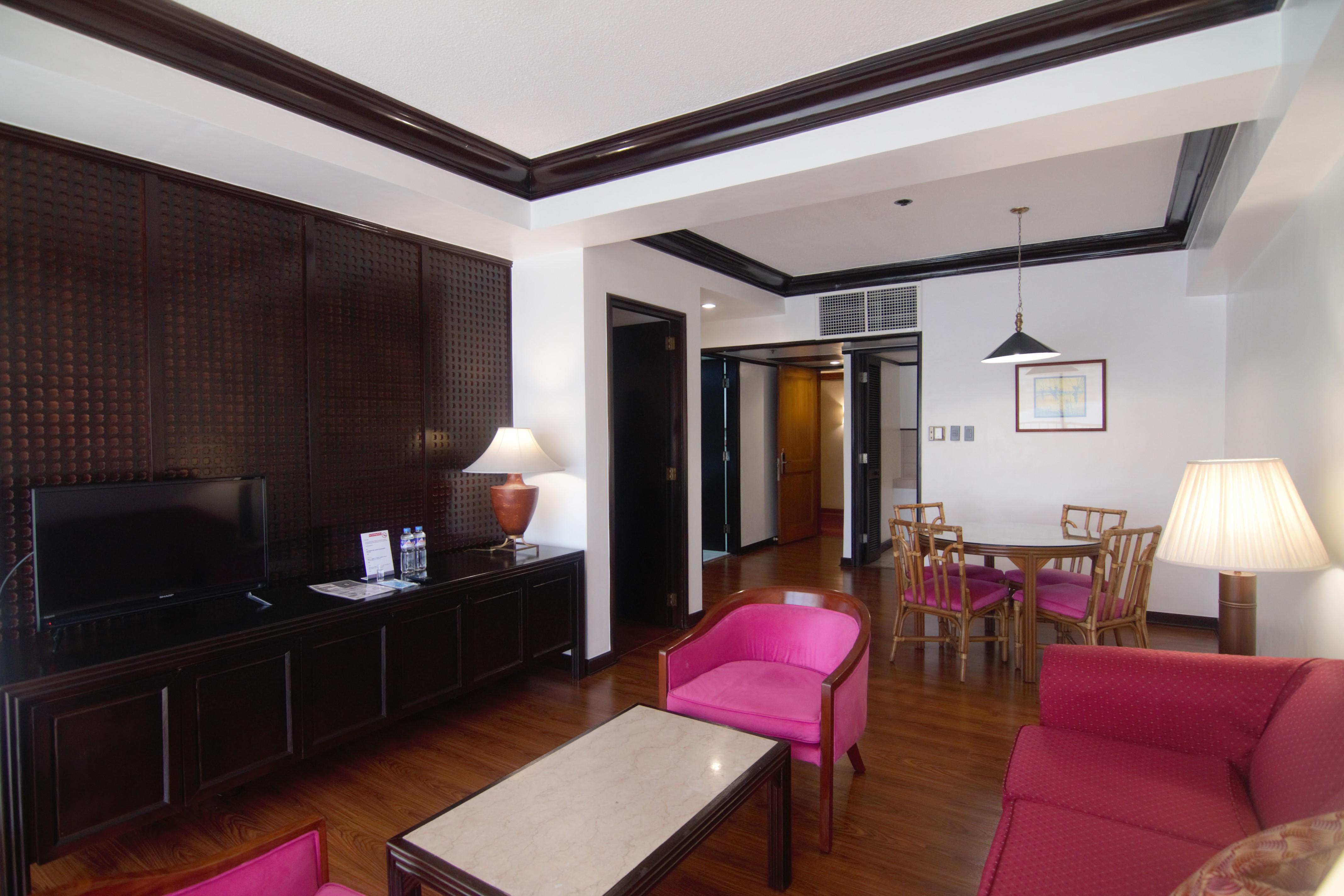 Century Park Hotel Manila Ngoại thất bức ảnh